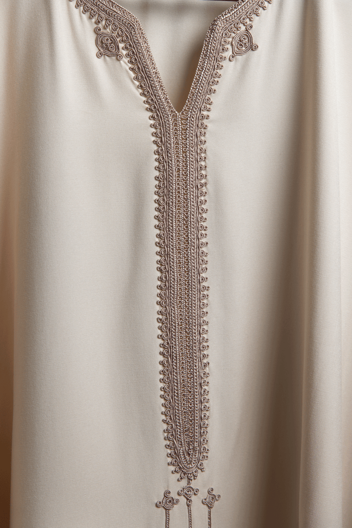 Gandora Gabardine Beige Details Shot